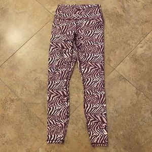 Fabletics high rise powerhold 7/8 leggings.